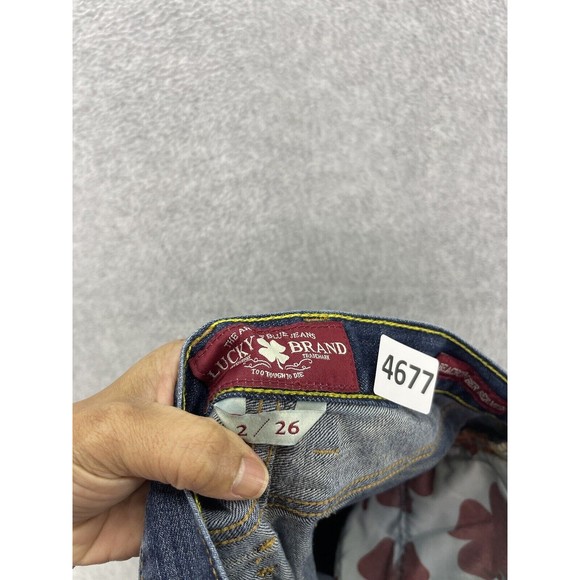 Lucky Jean's Women's Blue Denim Jean Shorts Beachcomber Bermuda Size 2 Dark Wash - Picture 4 of 10